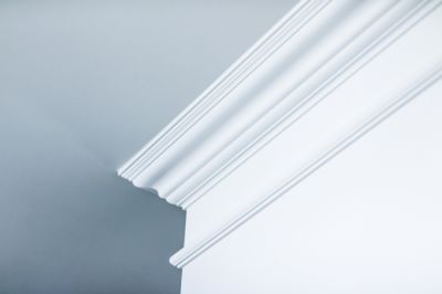 Add Beauty to Your Room with Crown Molding Painting!